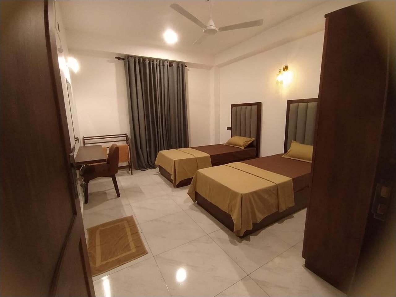 Hansa Surf Hotel هيكادوفا المظهر الخارجي الصورة