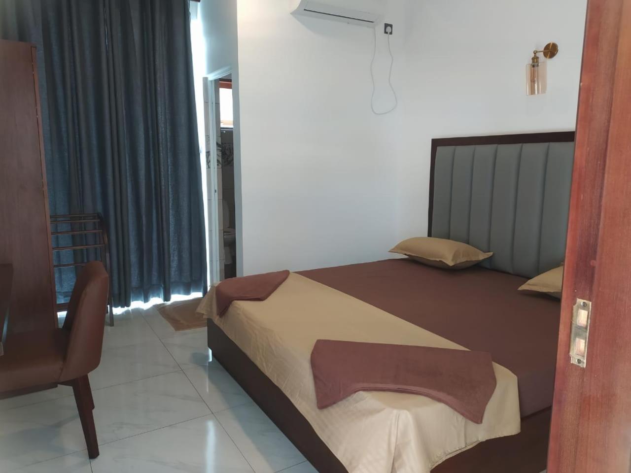 Hansa Surf Hotel هيكادوفا المظهر الخارجي الصورة