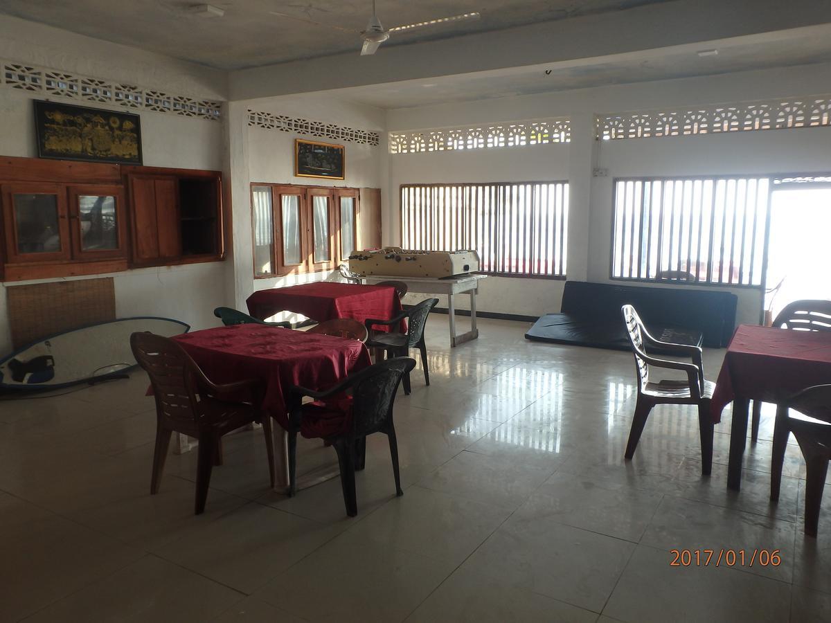 Hansa Surf Hotel هيكادوفا المظهر الخارجي الصورة