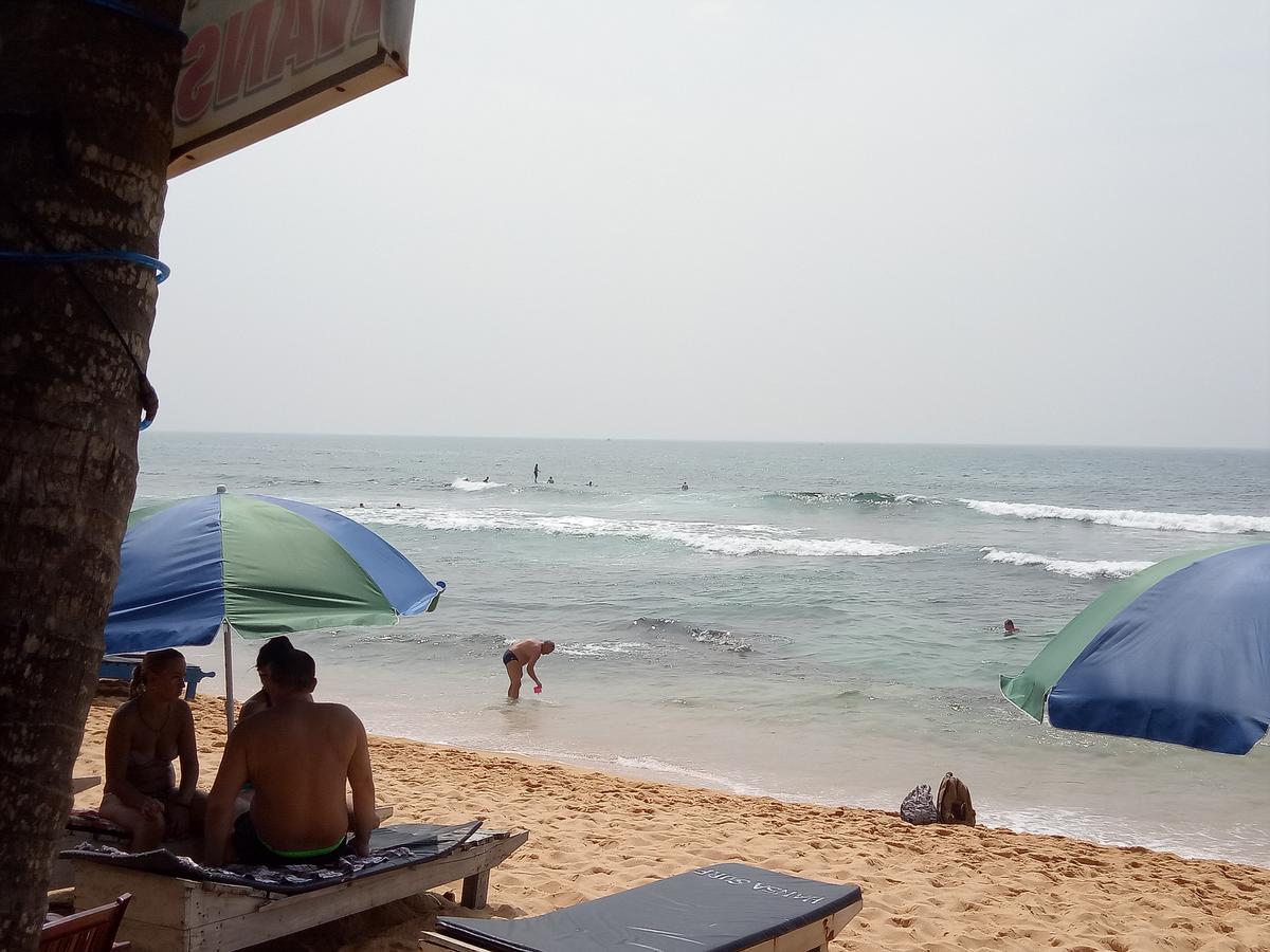 Hansa Surf Hotel هيكادوفا المظهر الخارجي الصورة