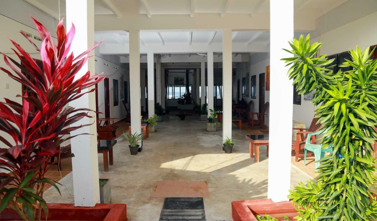 Hansa Surf Hotel هيكادوفا المظهر الخارجي الصورة