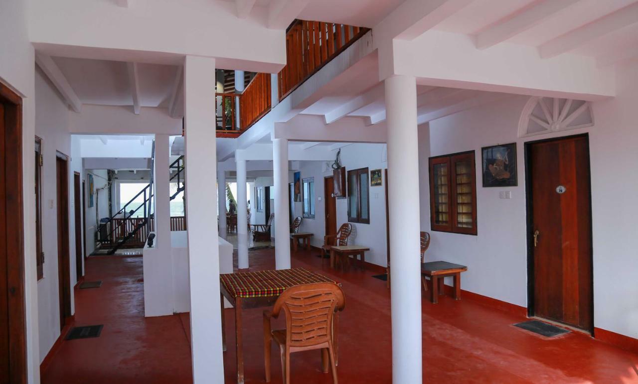Hansa Surf Hotel هيكادوفا المظهر الخارجي الصورة